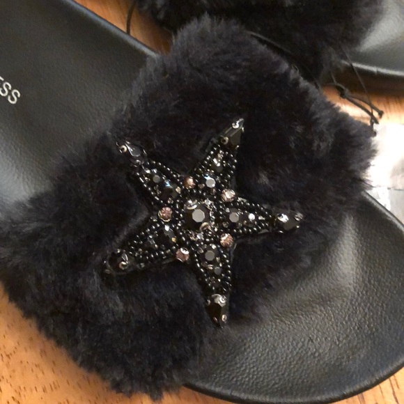 Express black slippers NWT size 6 - Picture 2 of 5